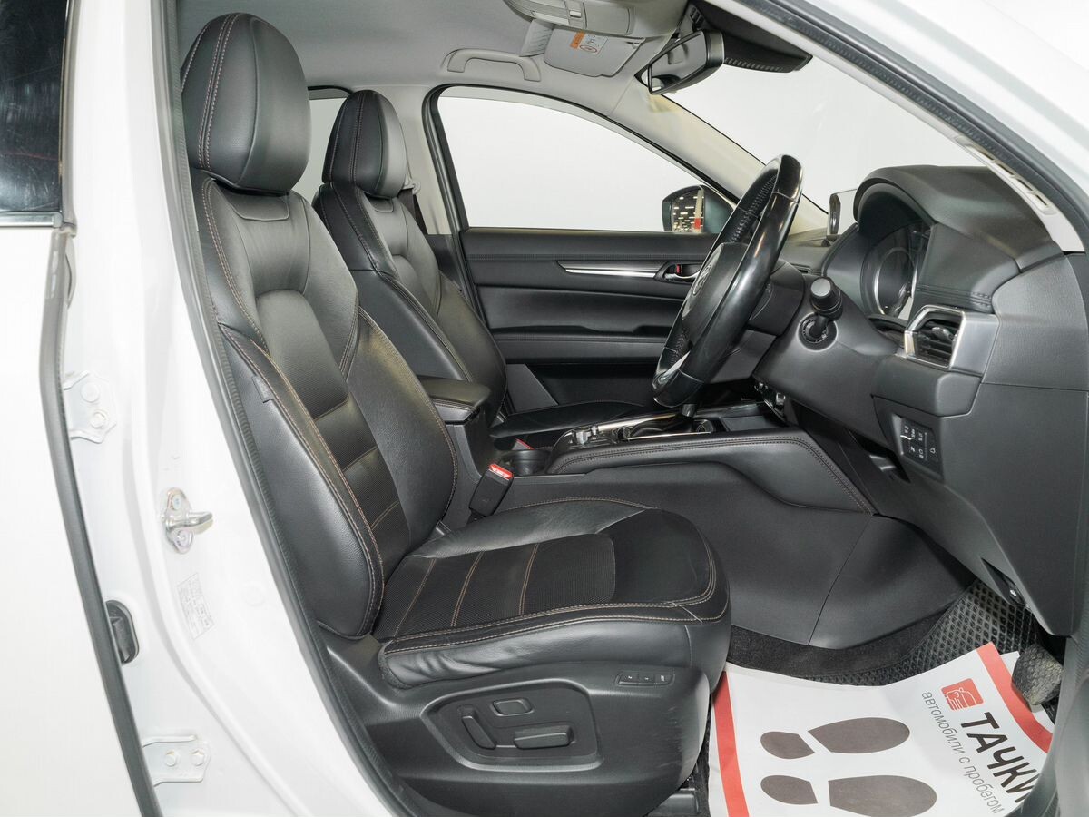 Mazda CX-5 2018 - фото автомобиля