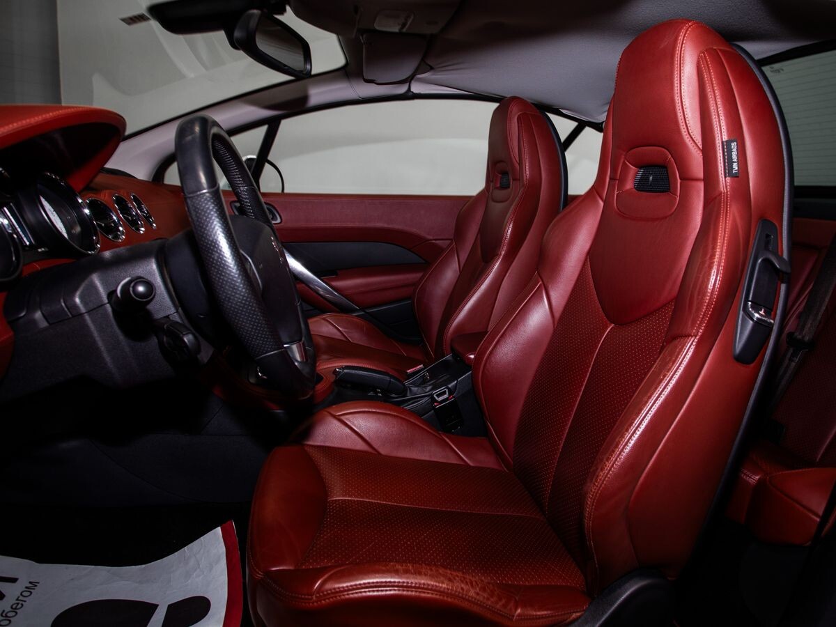 Peugeot 308 2012 - фото автомобиля