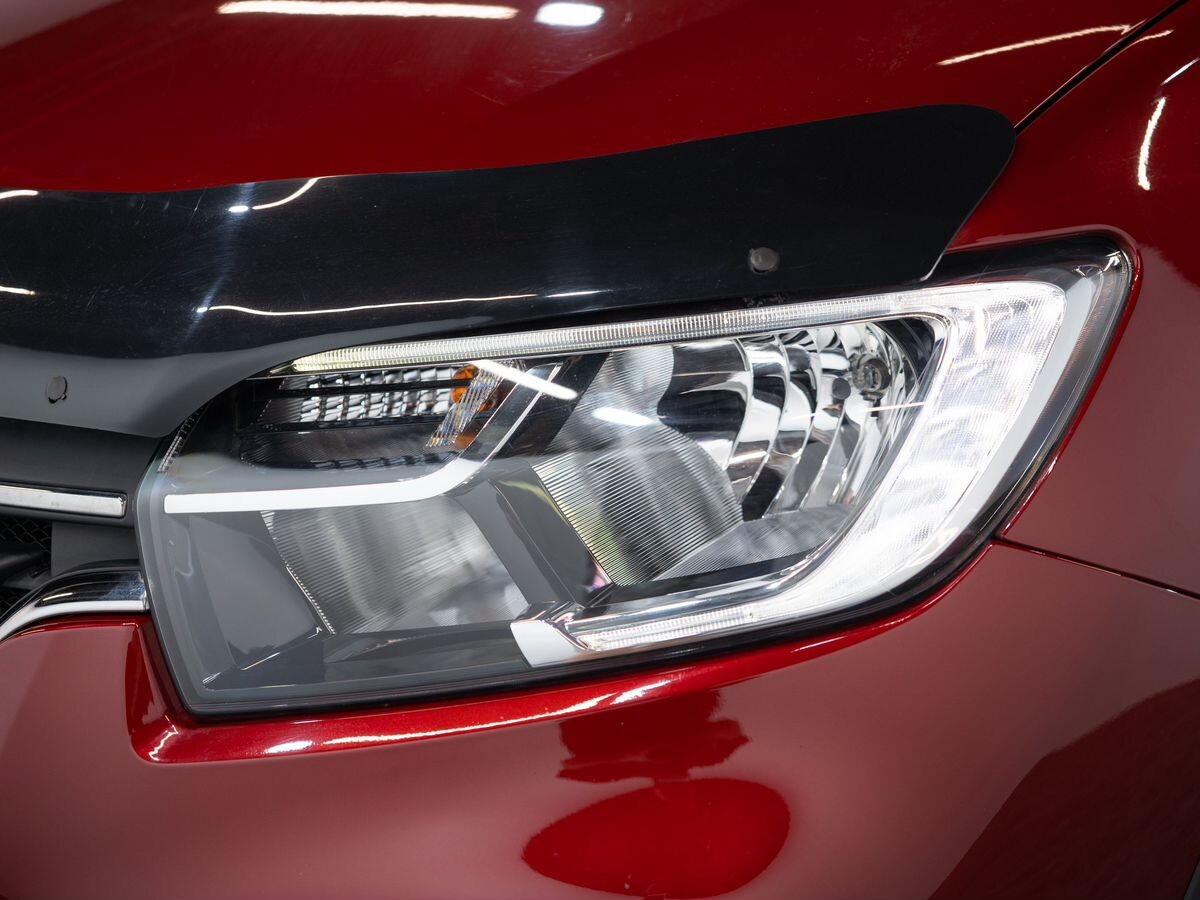 Renault Logan 2020 - фото автомобиля