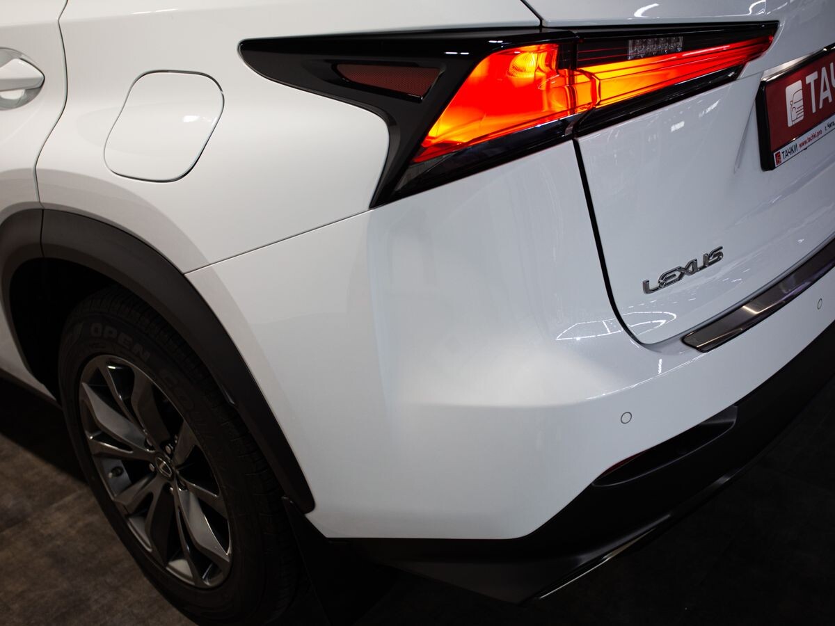 Lexus NX 2019 - фото автомобиля