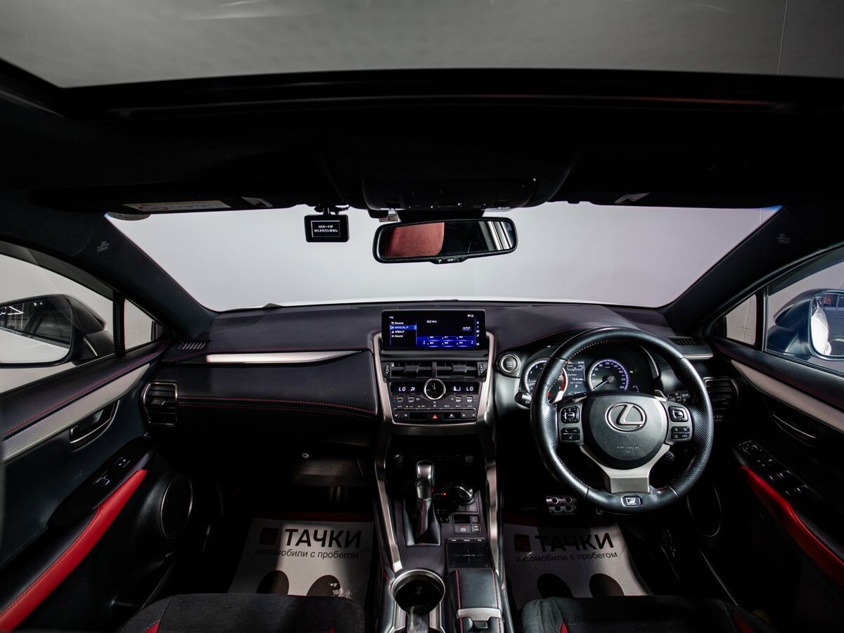 Lexus NX 2019 - фото автомобиля