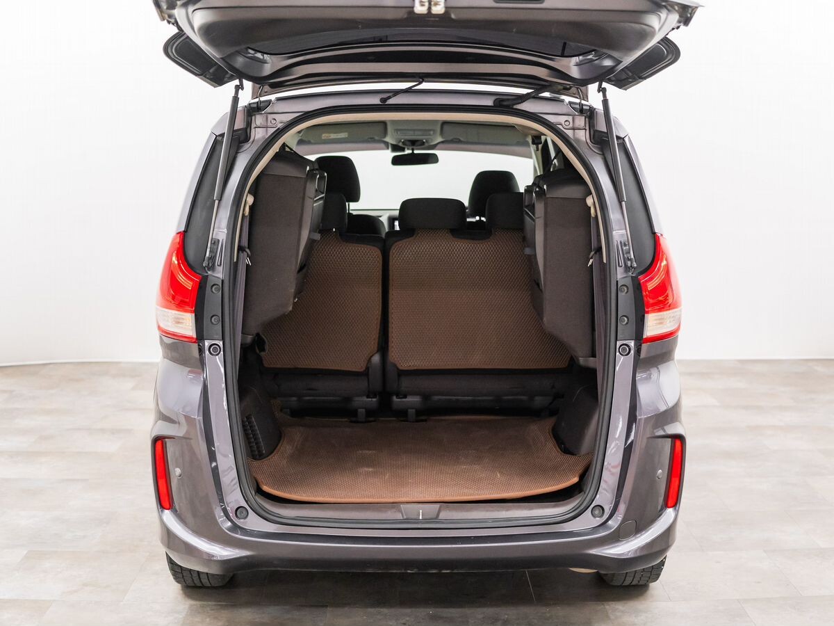 Honda Freed 2018 - фото автомобиля