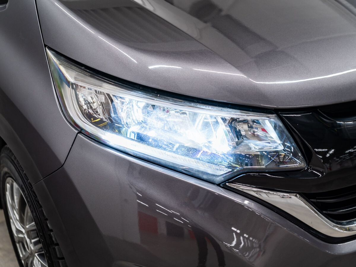 Honda Freed 2018 - фото автомобиля