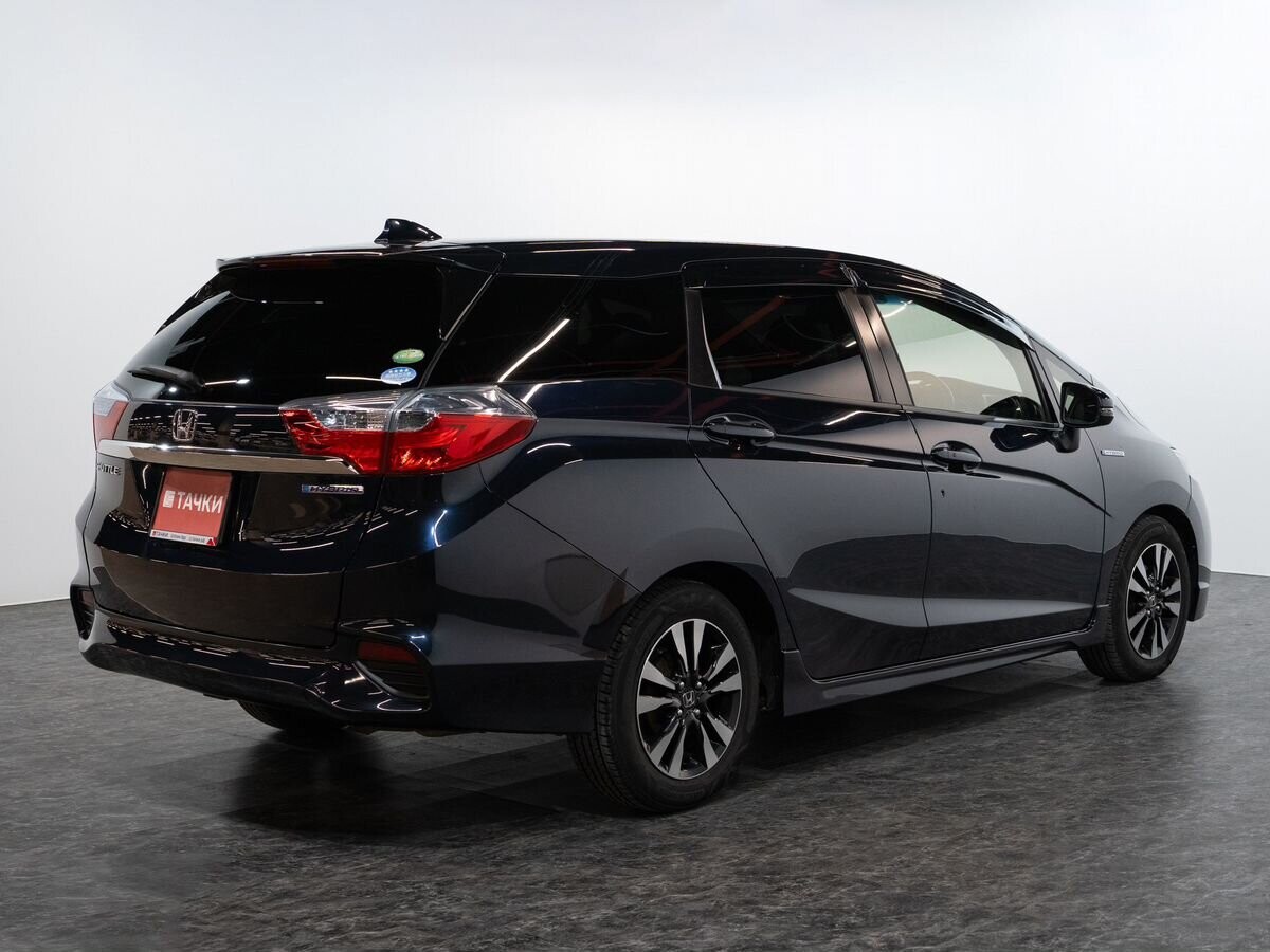 Honda Shuttle 2018 - фото автомобиля