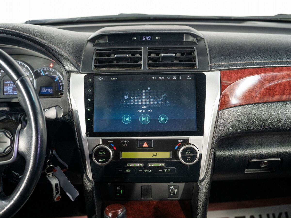 Toyota Camry 2012 - фото автомобиля