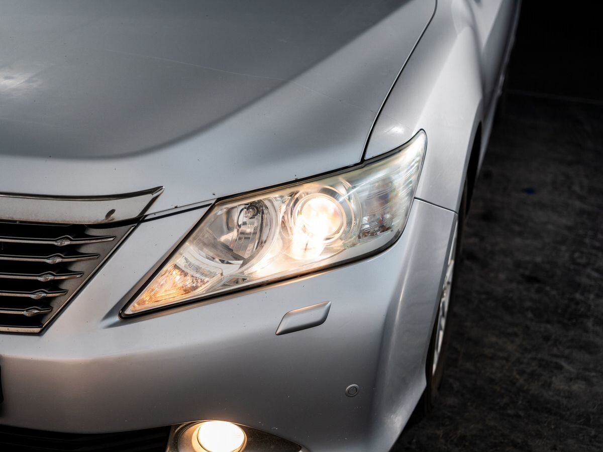 Toyota Camry 2012 - фото автомобиля