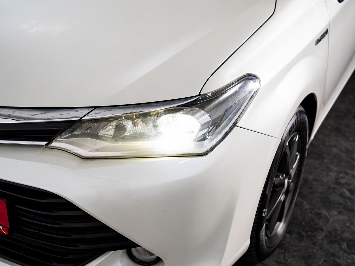 Toyota Corolla 2016 - фото автомобиля