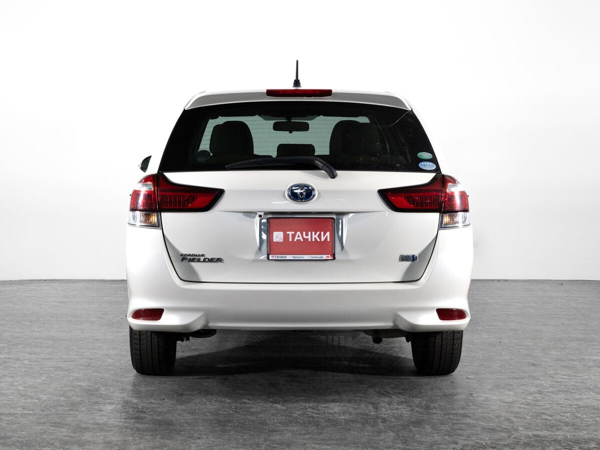 Toyota Corolla 2016 - фото автомобиля