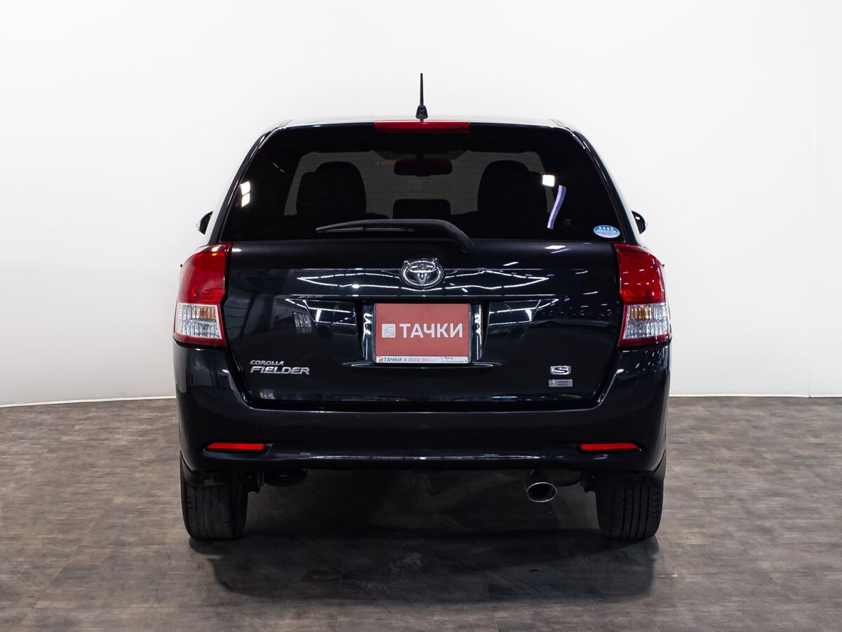 Toyota Corolla 2014 - фото автомобиля