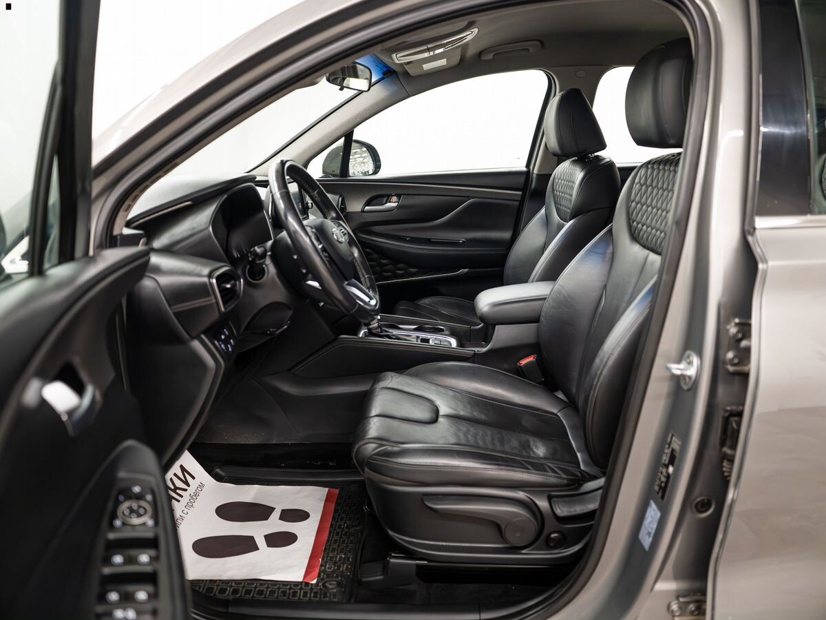 Hyundai Santa Fe 2018 - фото автомобиля