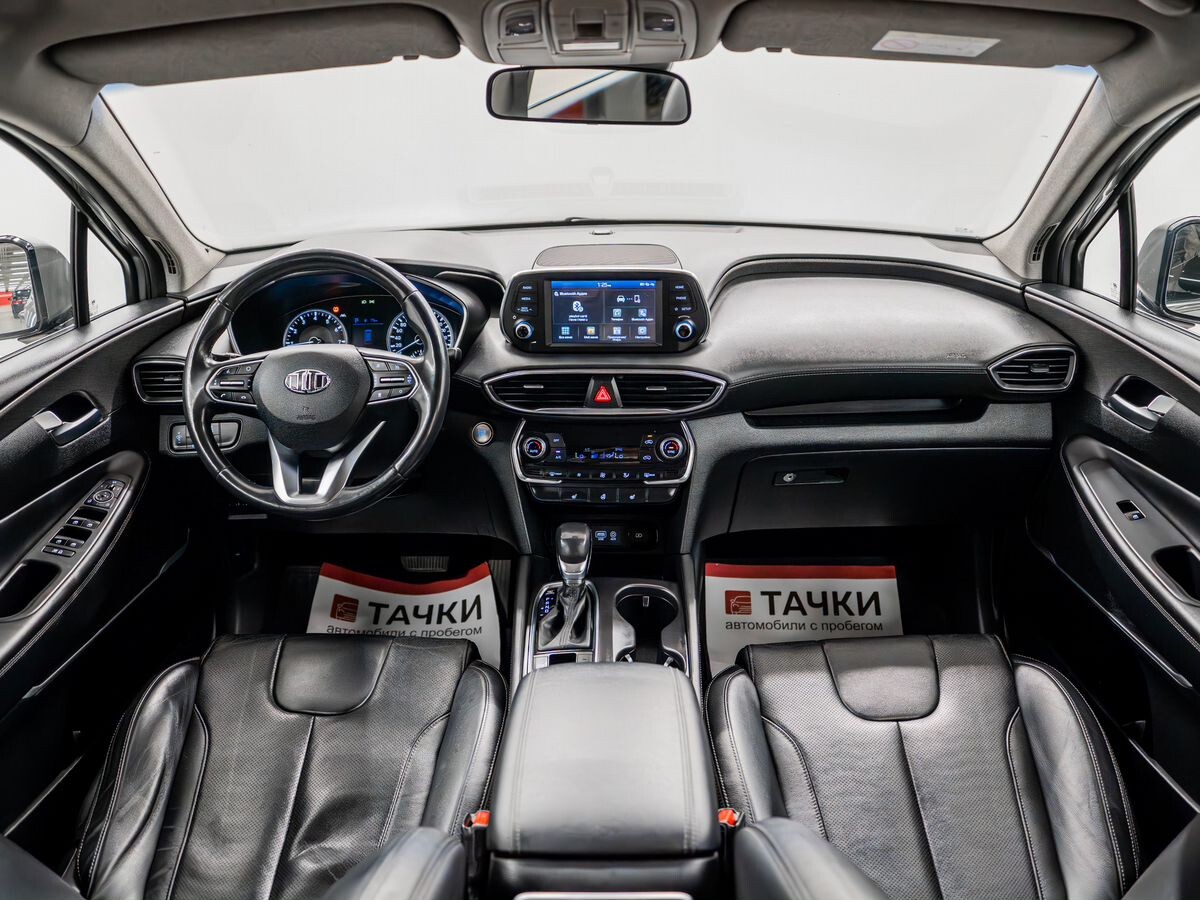 Hyundai Santa Fe 2018 - фото автомобиля