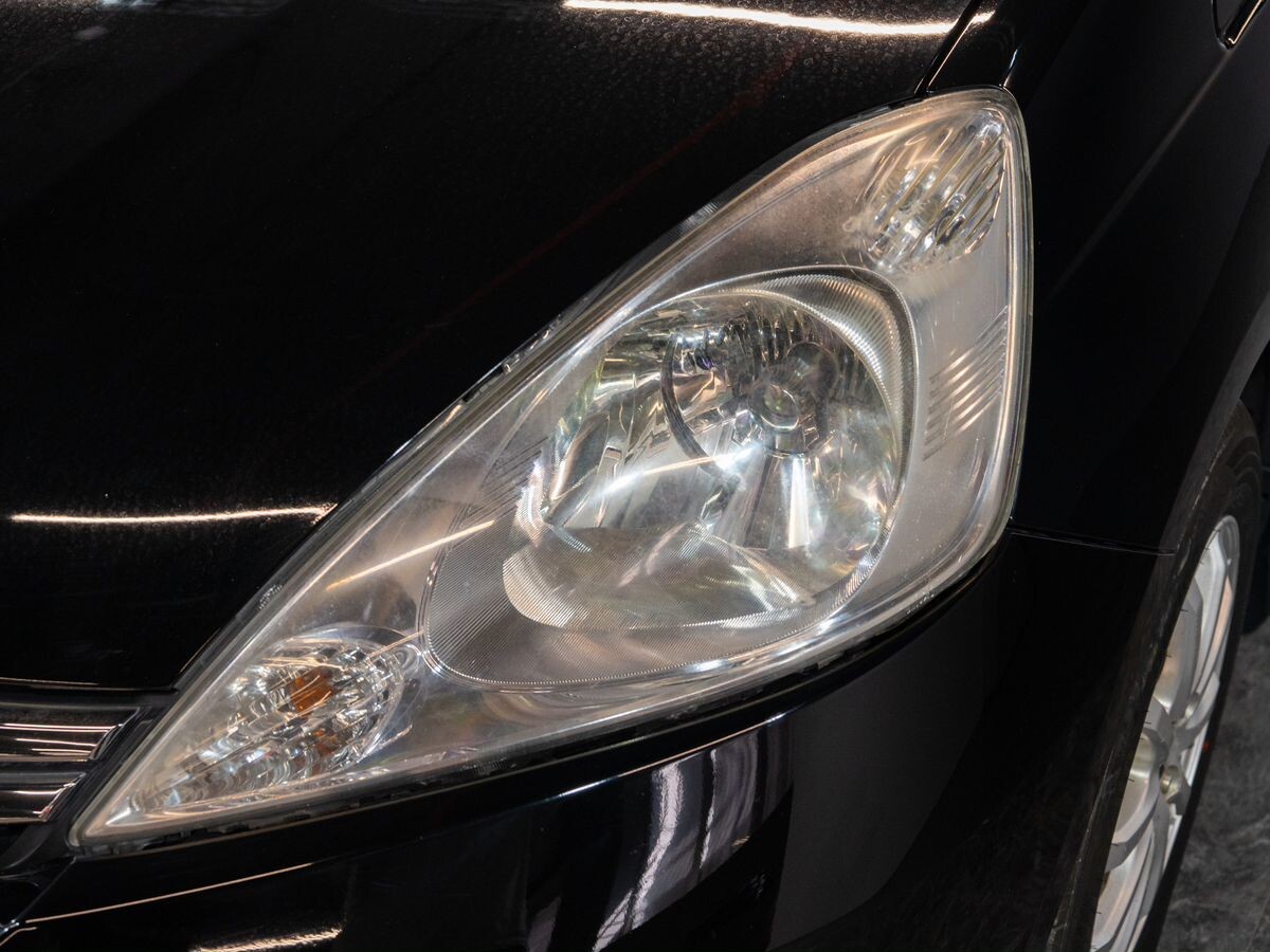 Honda Fit Shuttle 2012 - фото автомобиля