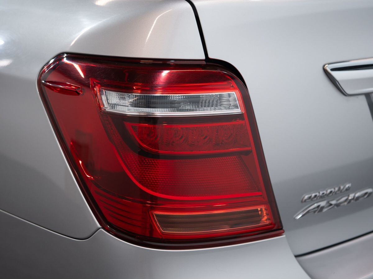 Toyota Corolla 2016 - фото автомобиля