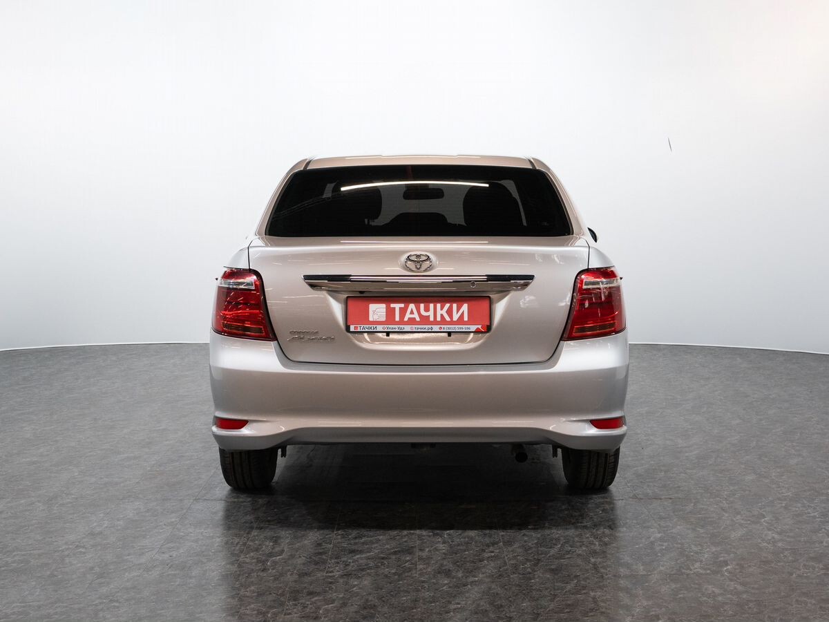 Toyota Corolla 2016 - фото автомобиля