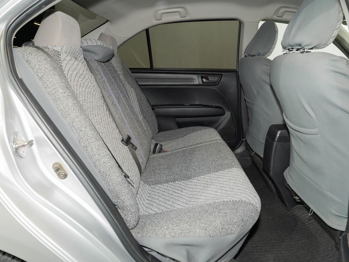 Toyota Corolla 2016 - фото автомобиля