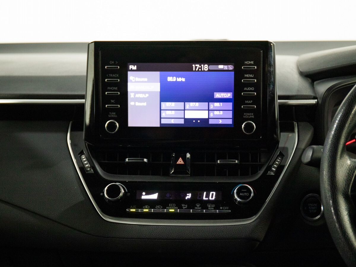 Toyota Corolla 2019 - фото автомобиля