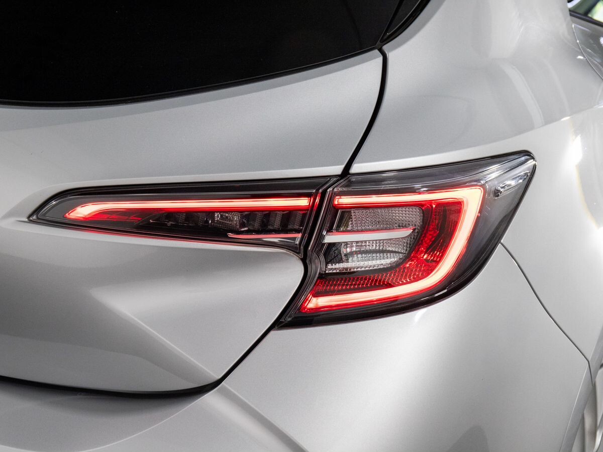 Toyota Corolla 2019 - фото автомобиля