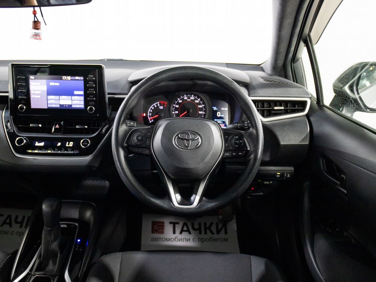 Toyota Corolla 2019 - фото автомобиля