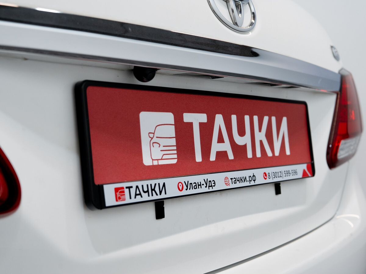 Toyota Premio 2019 - фото автомобиля