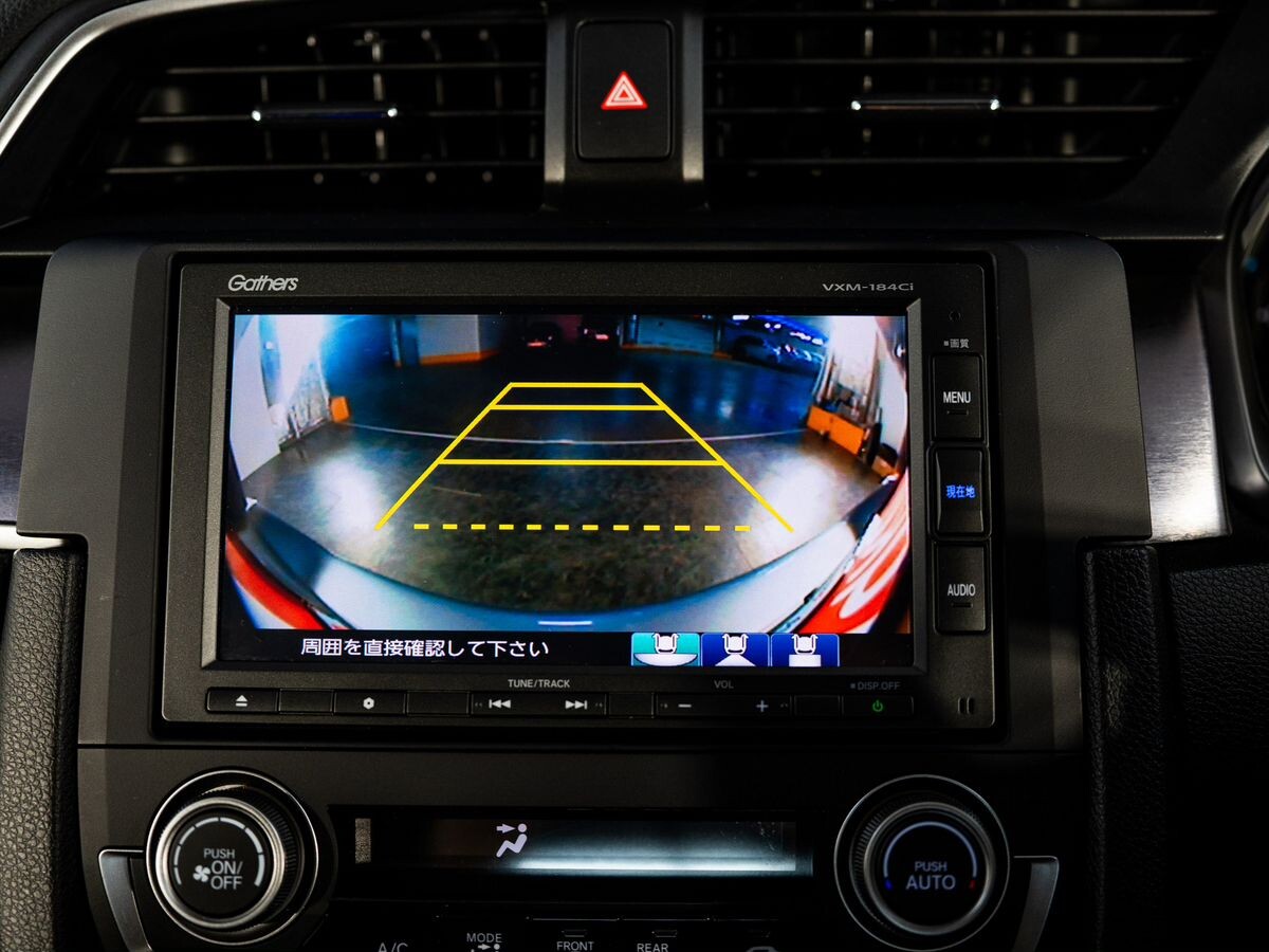 Honda Civic 2018 - фото автомобиля