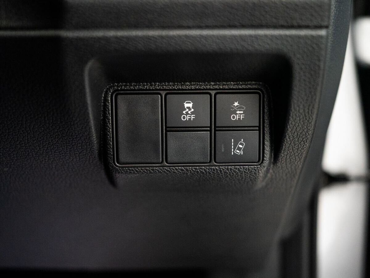 Honda Civic 2018 - фото автомобиля