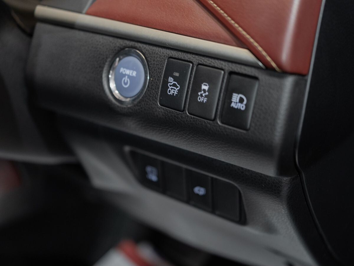 Toyota Harrier 2014 - фото автомобиля