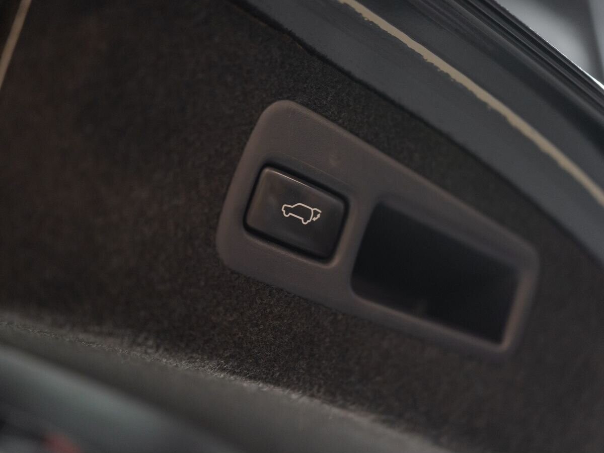 Toyota Harrier 2014 - фото автомобиля