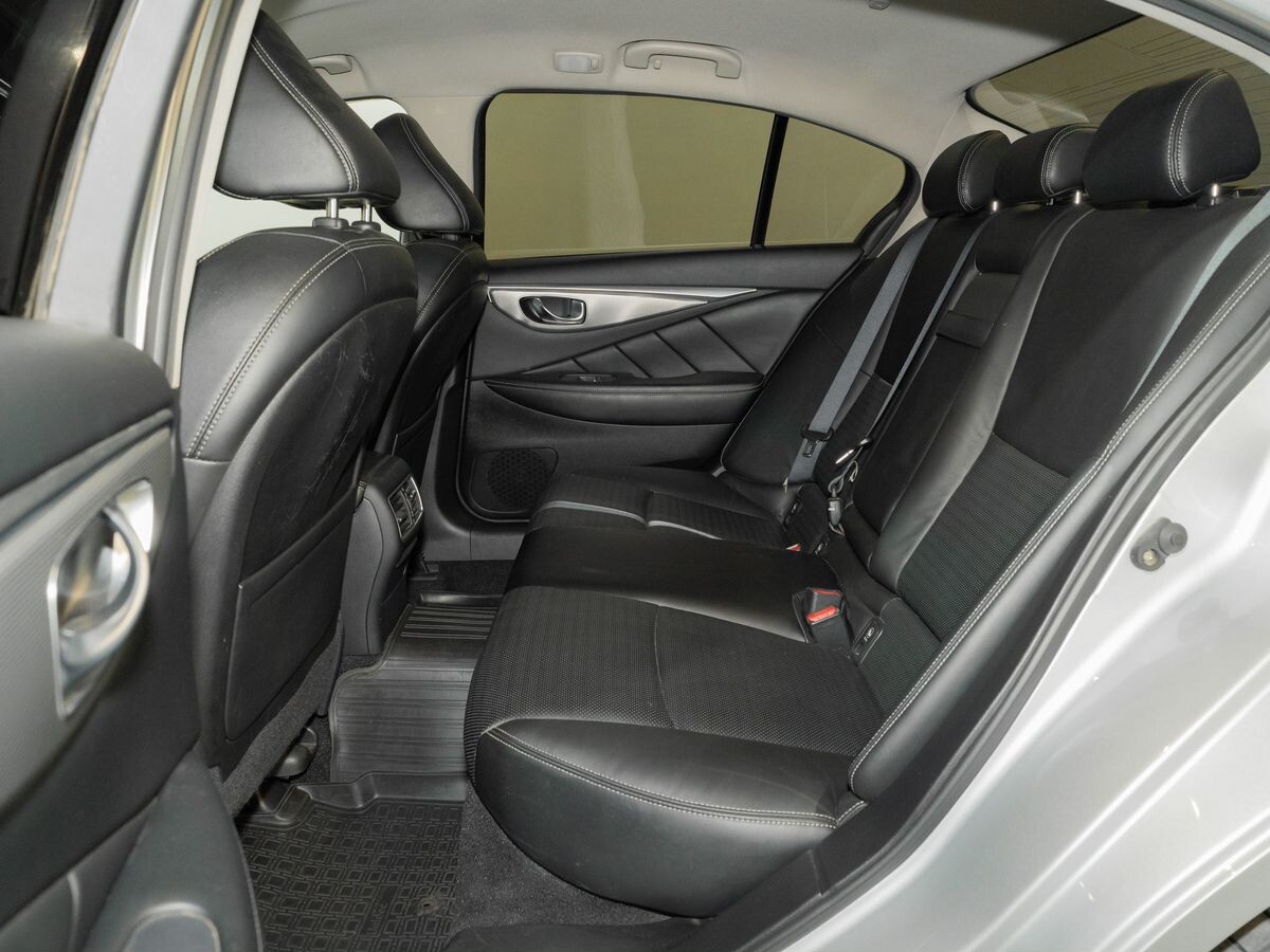 Infiniti Q50 2014 - фото автомобиля