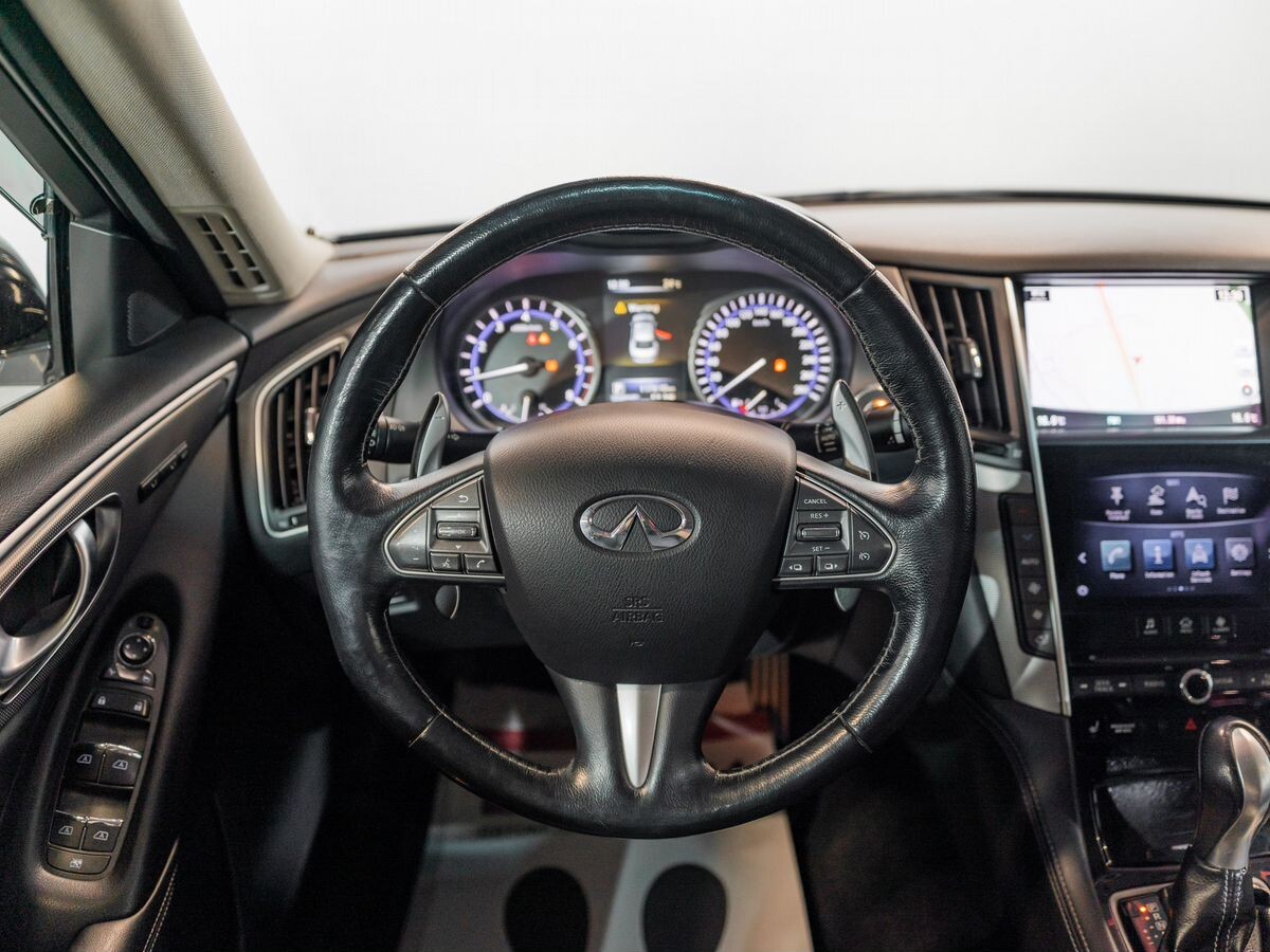 Infiniti Q50 2014 - фото автомобиля