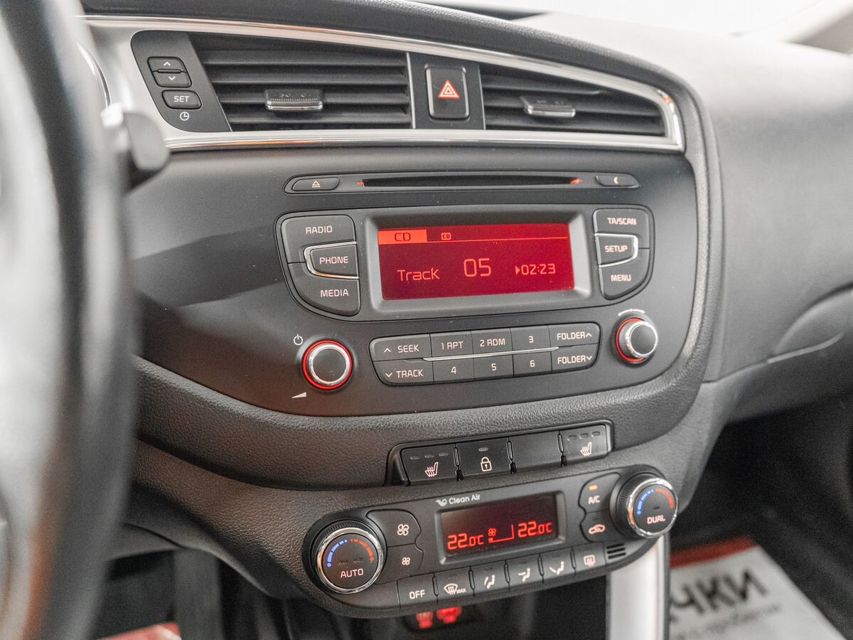 Kia Ceed 2017 - фото автомобиля