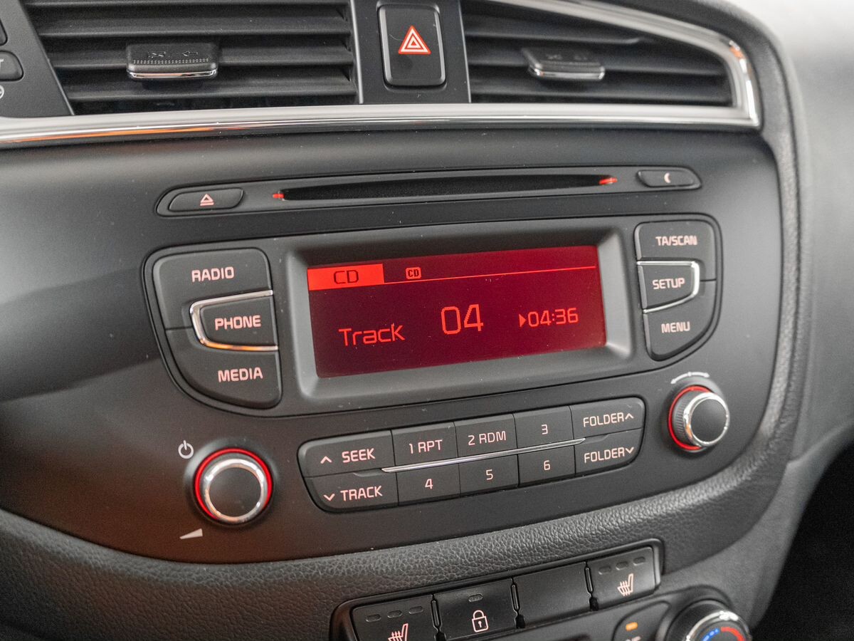 Kia Ceed 2017 - фото автомобиля