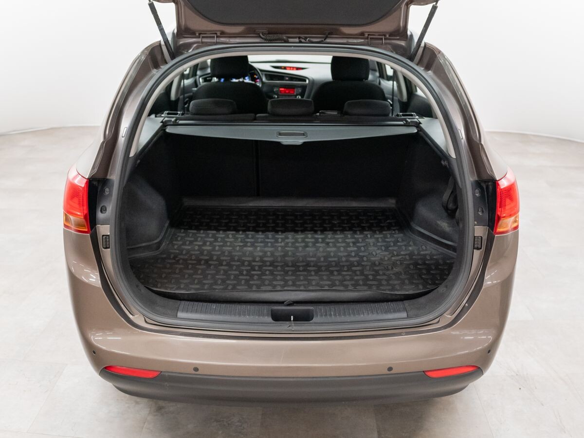 Kia Ceed 2017 - фото автомобиля