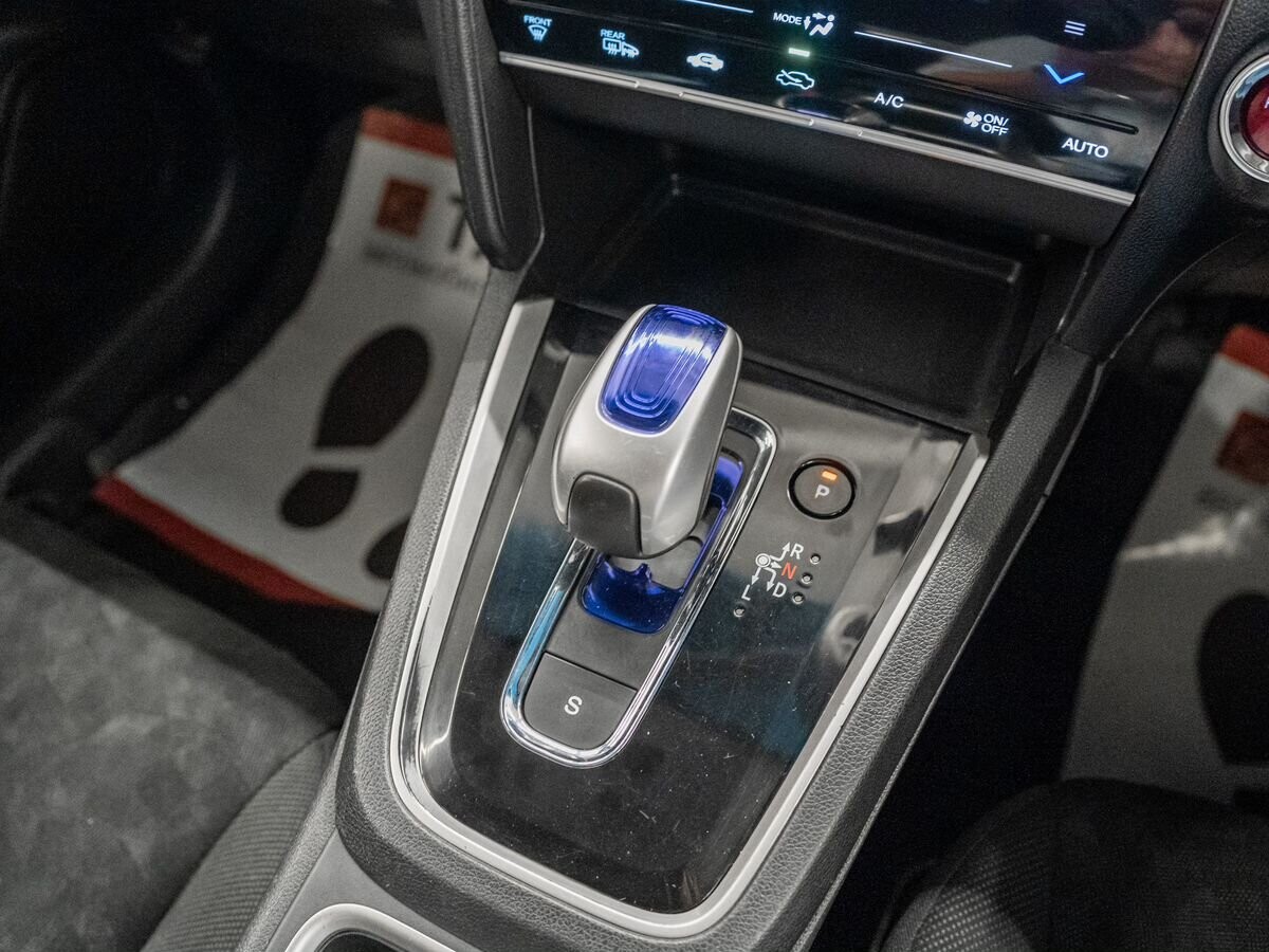 Honda Shuttle 2015 - фото автомобиля