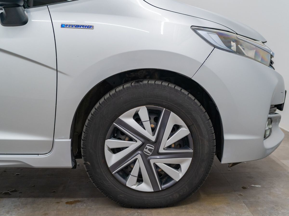 Honda Shuttle 2015 - фото автомобиля