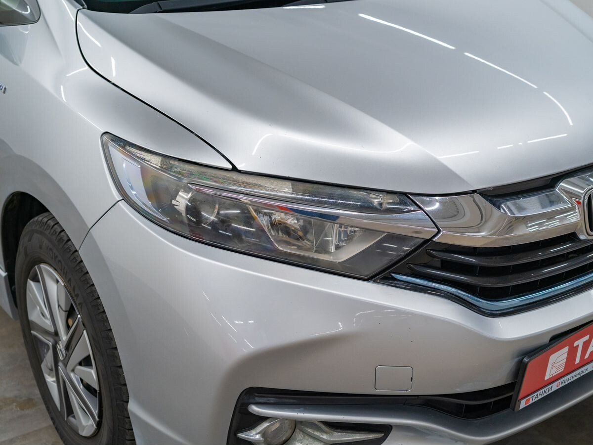 Honda Shuttle 2015 - фото автомобиля