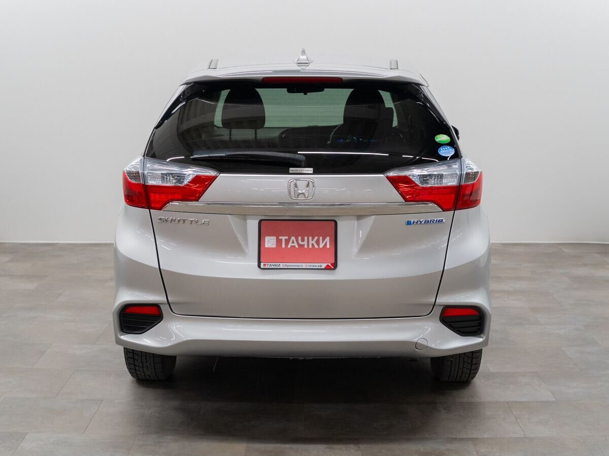 Honda Shuttle 2015 - фото автомобиля