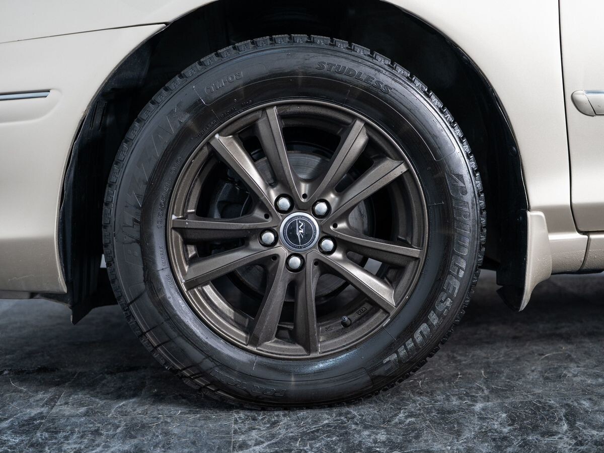 Toyota Premio 2005 - фото автомобиля