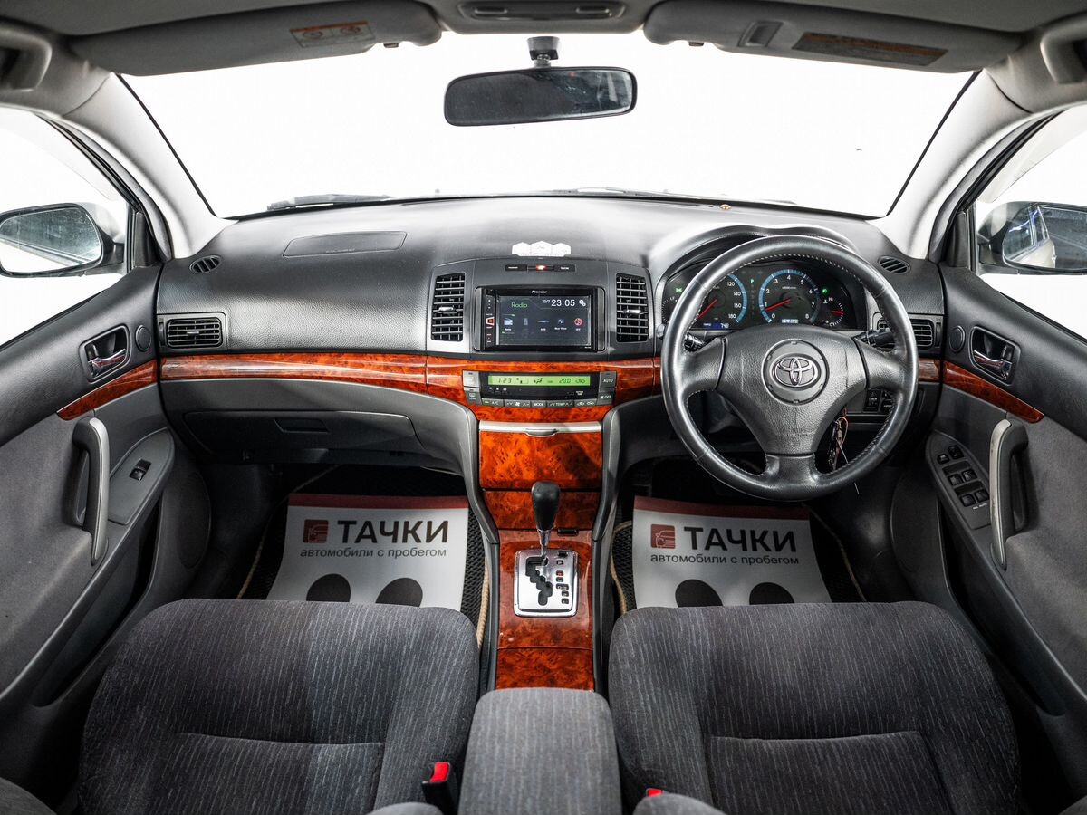 Toyota Premio 2005 - фото автомобиля