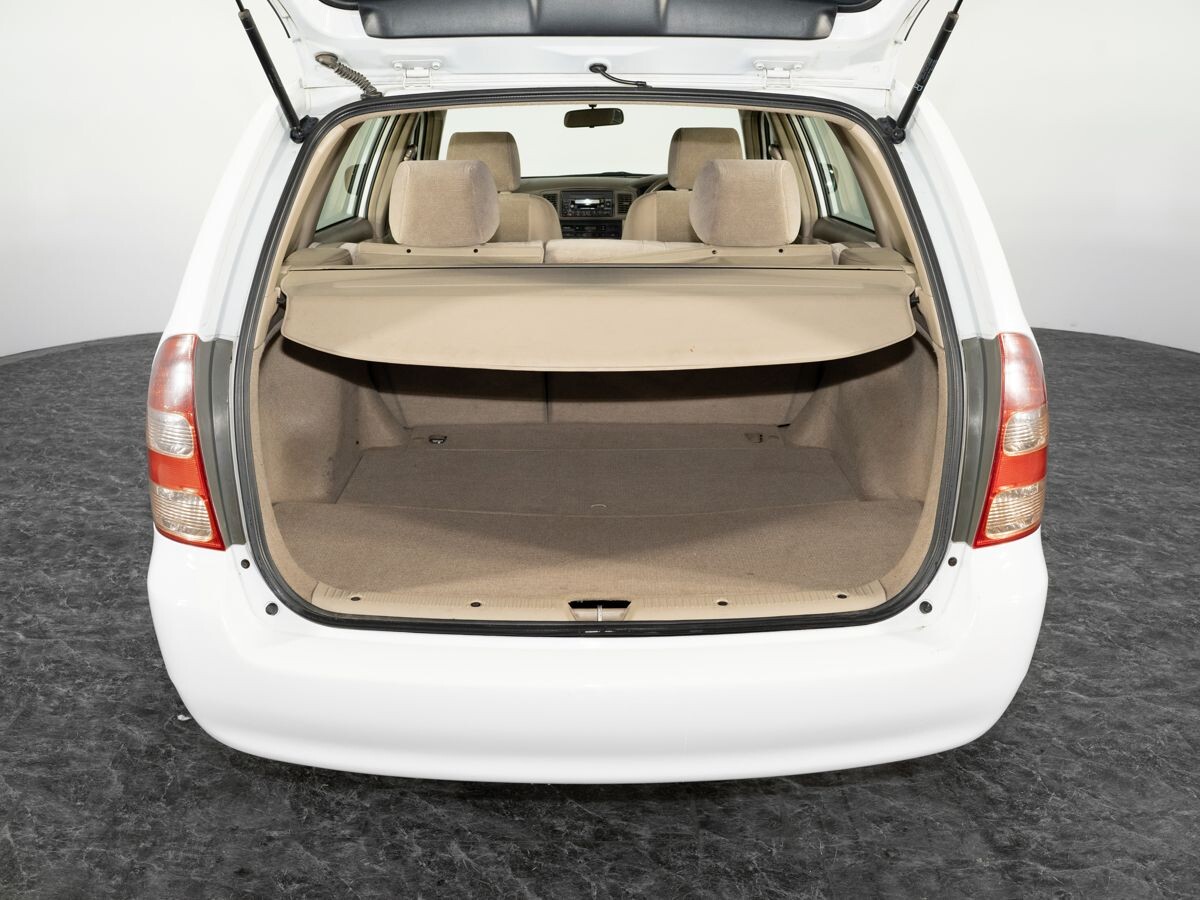 Toyota Corolla 2001 - фото автомобиля