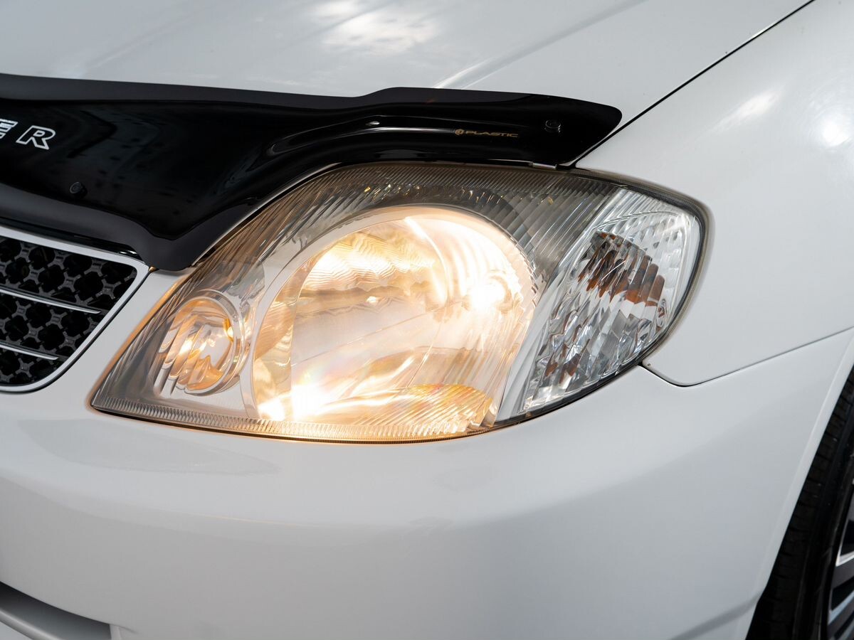 Toyota Corolla 2001 - фото автомобиля