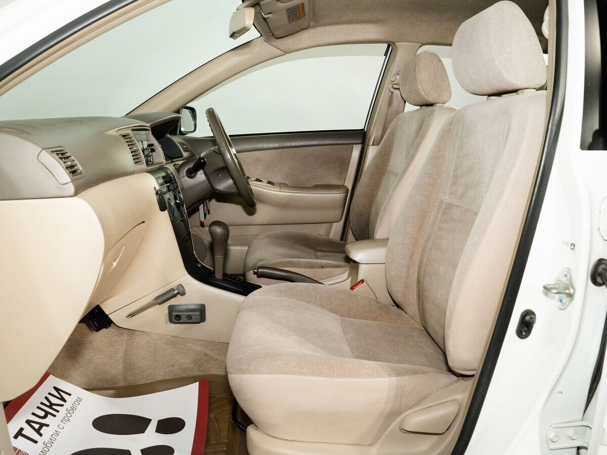 Toyota Corolla 2001 - фото автомобиля