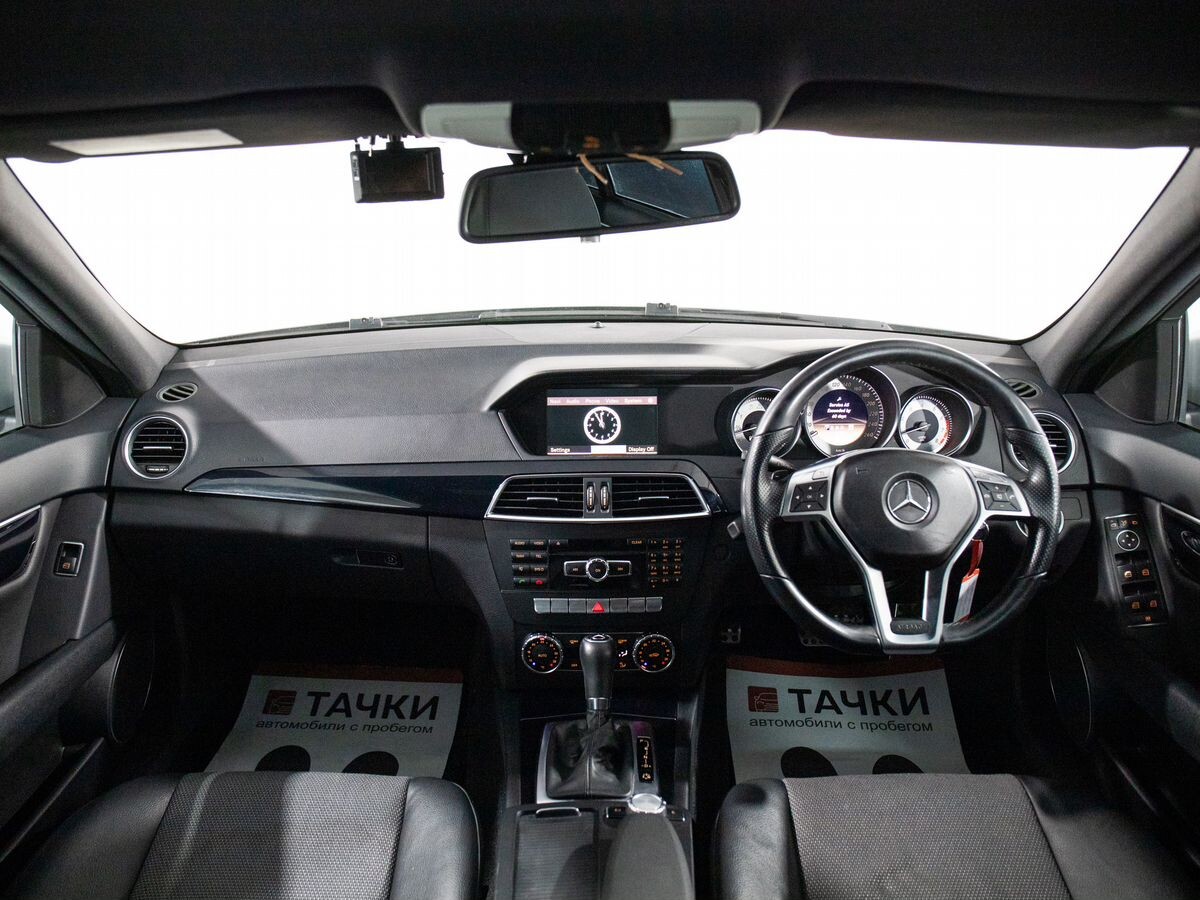Mercedes-Benz C-Класс 2011 - фото автомобиля