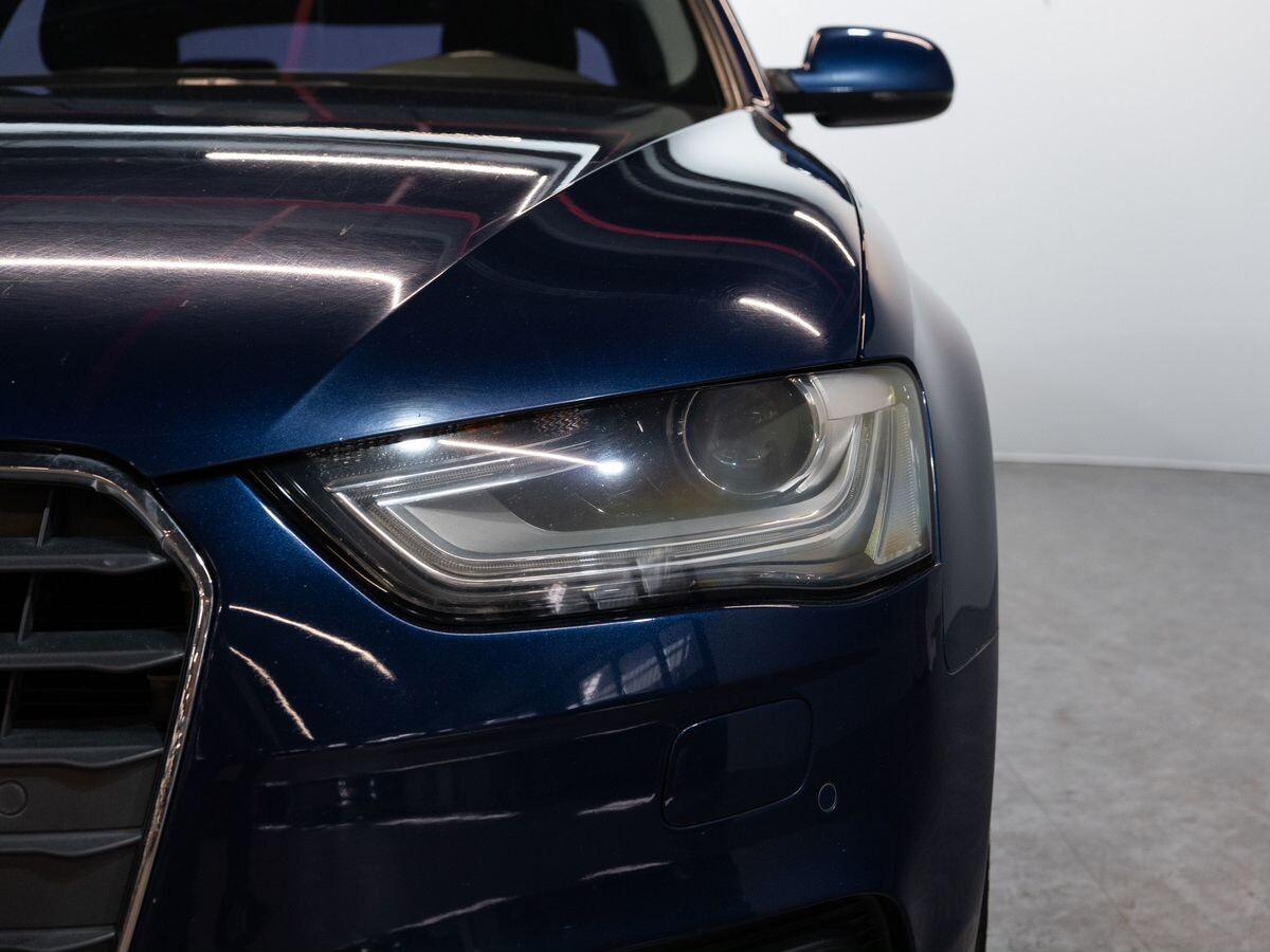 Audi A4 2012 - фото автомобиля