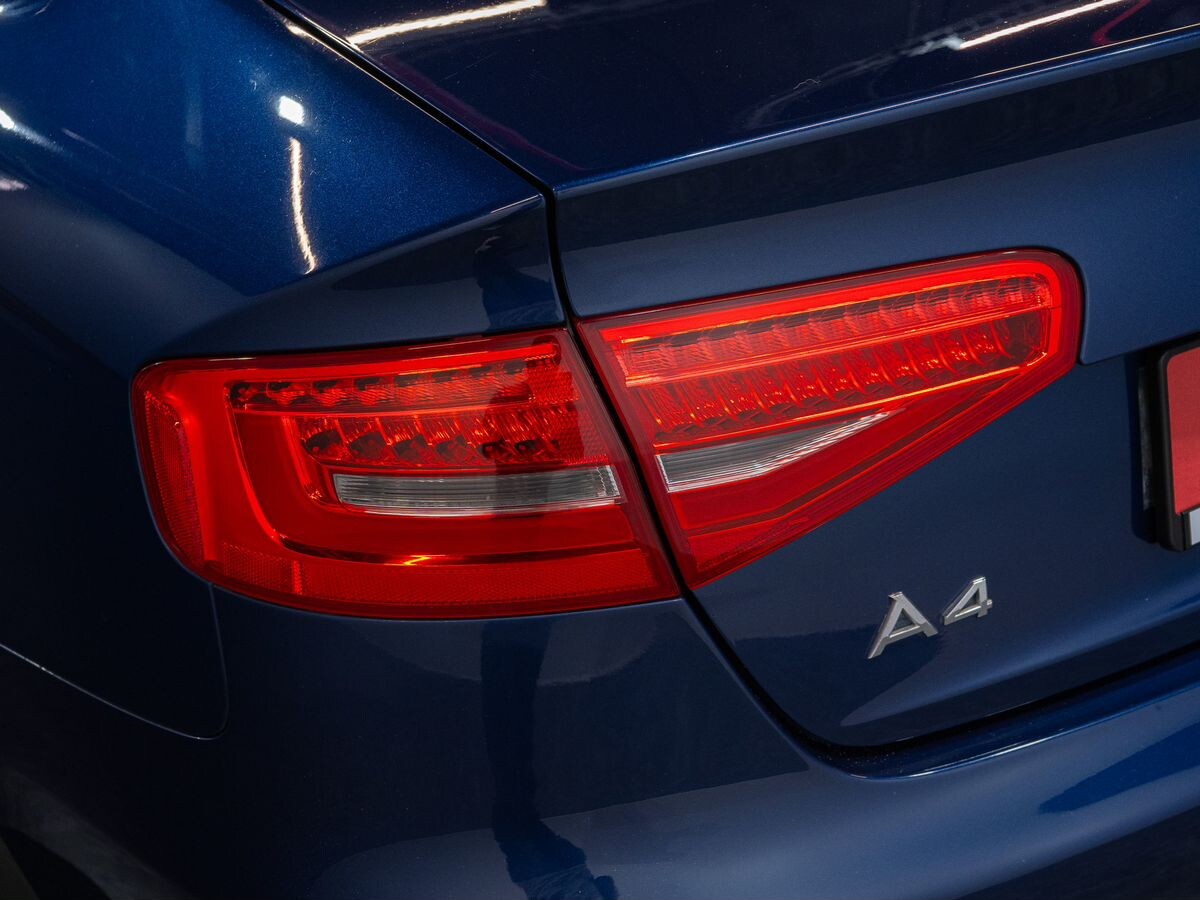 Audi A4 2012 - фото автомобиля