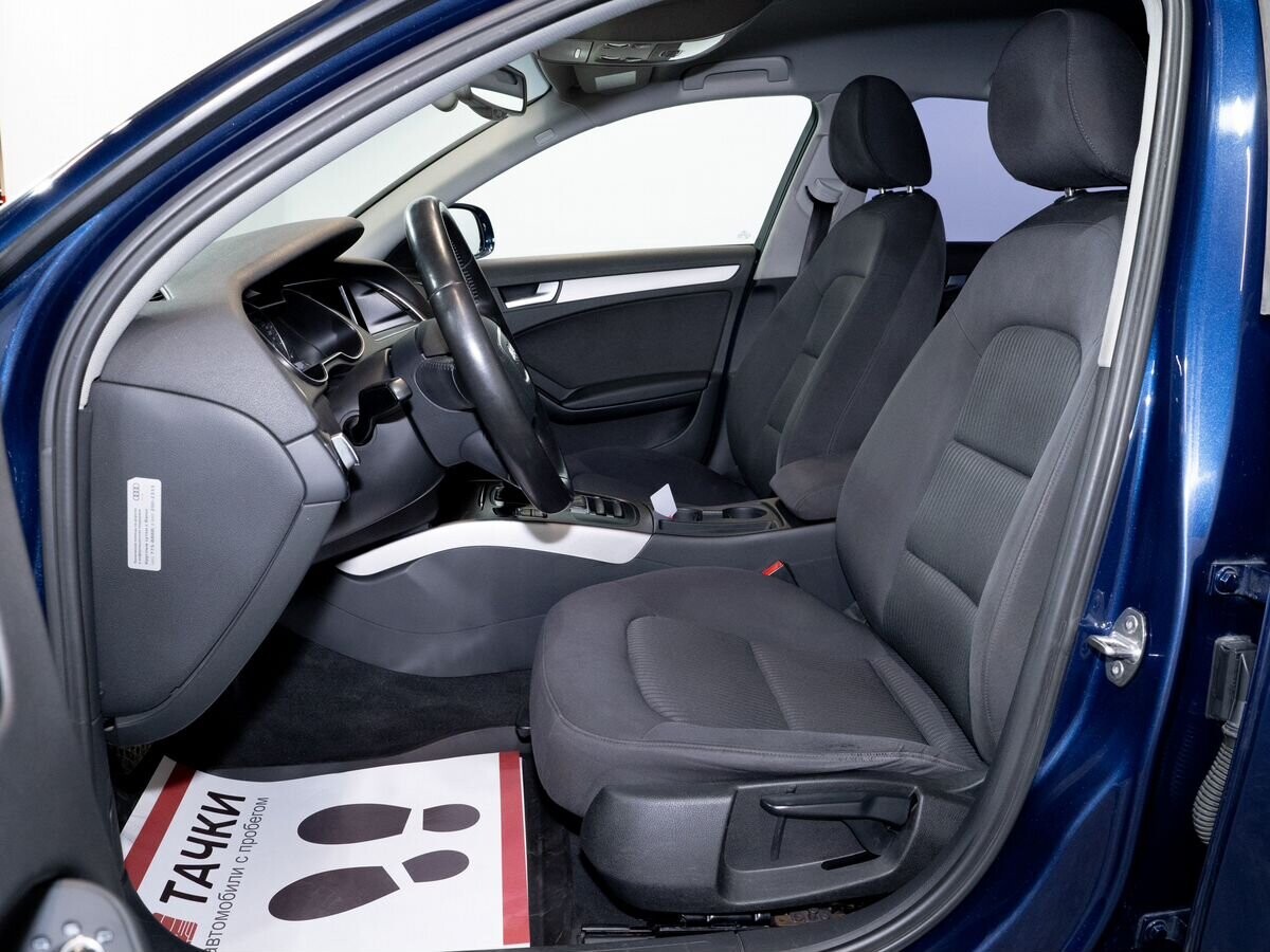 Audi A4 2012 - фото автомобиля