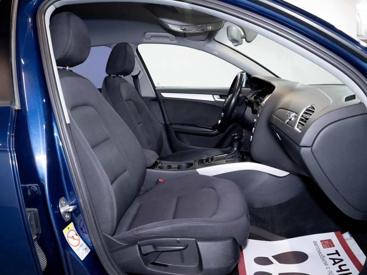 Audi A4 2012 - фото автомобиля