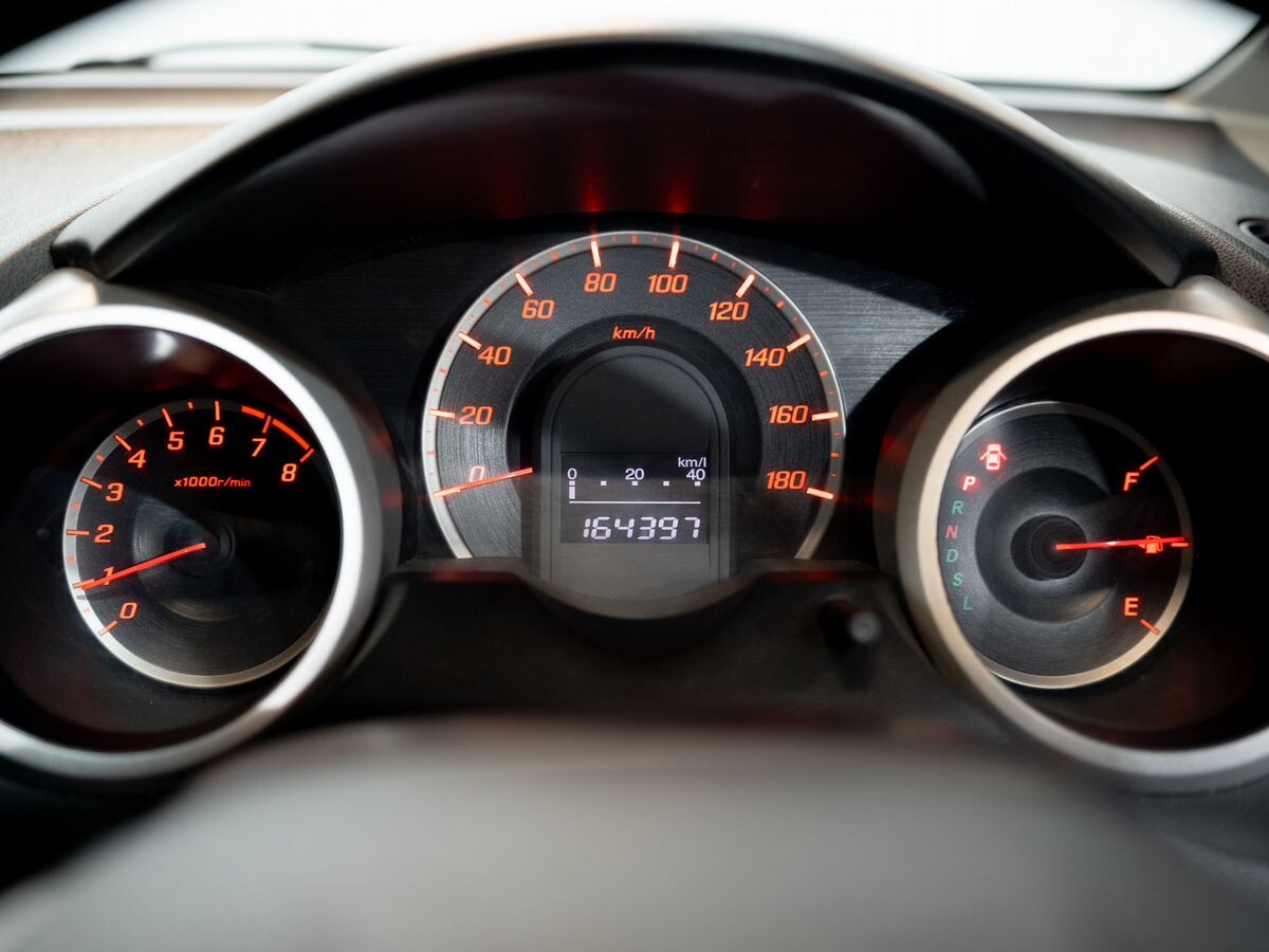 Honda Fit 2010 - фото автомобиля