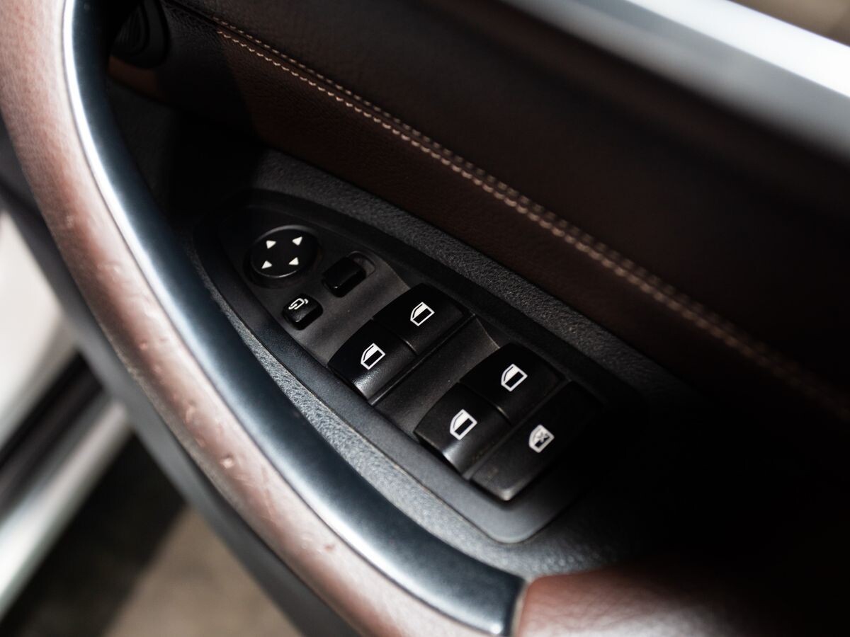 BMW X1 2016 - фото автомобиля