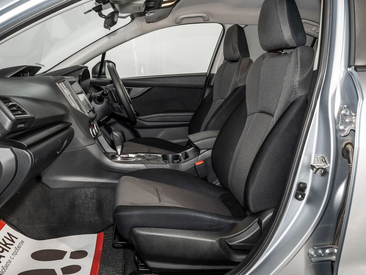 Subaru Impreza 2018 - фото автомобиля