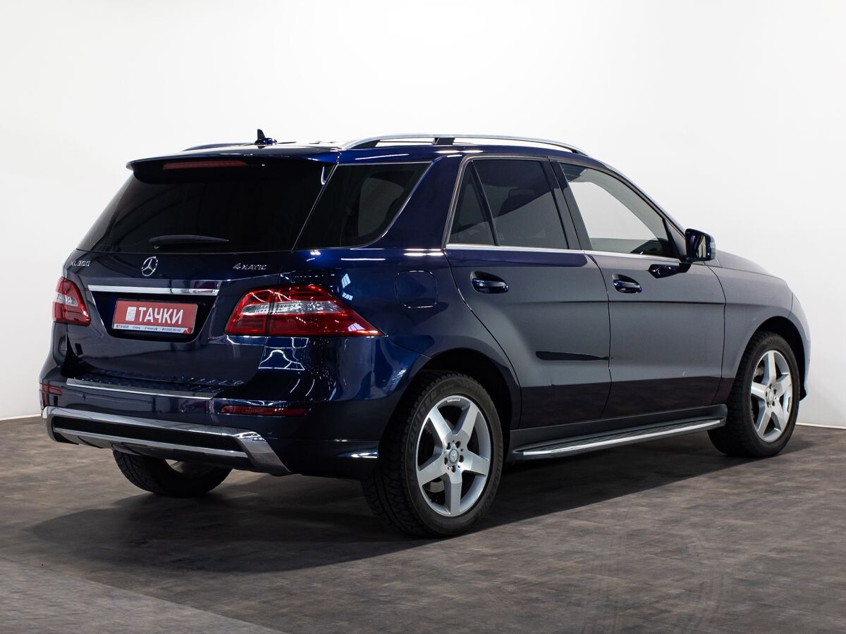 Mercedes-Benz M-Класс 2014 - фото автомобиля